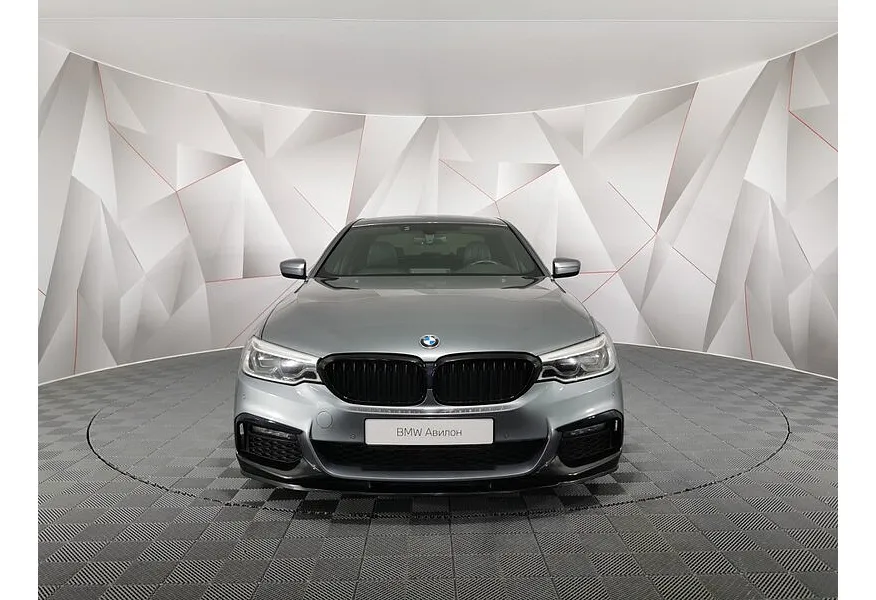 BMW 5 серия 530d xDrive Steptronic (249 л.с.) M Sport Pro Серый в АВИЛОН. Слайд №3