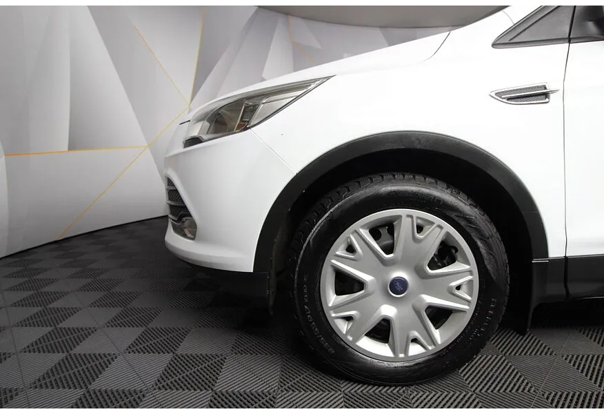 АВИЛОН - Ford Kuga 2.5 AT (150 л.с.) Trend Белый - slide 13