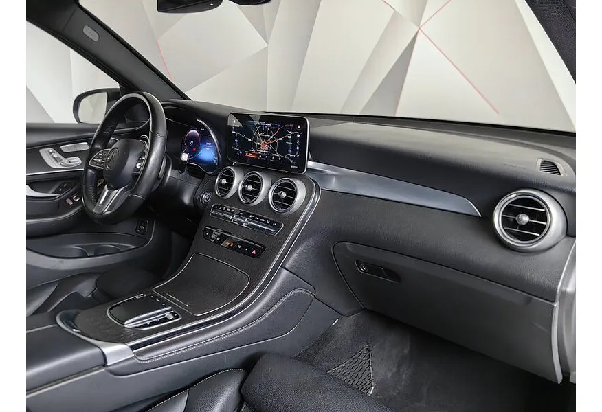 Mercedes-Benz GLC 300 9G-TRONIC 4MATIC (249 л.с.) Sport Plus (Локальная сборка) Белый в АВИЛОН. Слайд №13