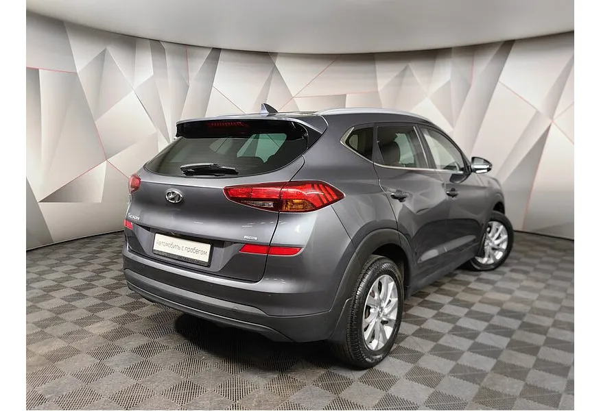 Hyundai Tucson 2.0 (150 л.с.) MPi-6AT-4WD Family Серый в АВИЛОН. Слайд №2