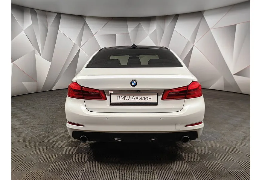 BMW 5 серия 520d Steptronic (190 л.с.) Белый в АВИЛОН. Слайд №4