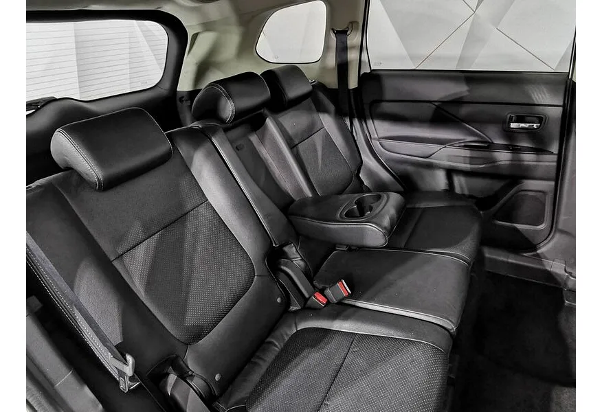 LIVE. Слайд №13