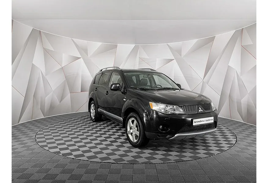 Mitsubishi Outlander 3.0 AT 4WD (220 л.с.) XL Черный в АВИЛОН. Слайд №3