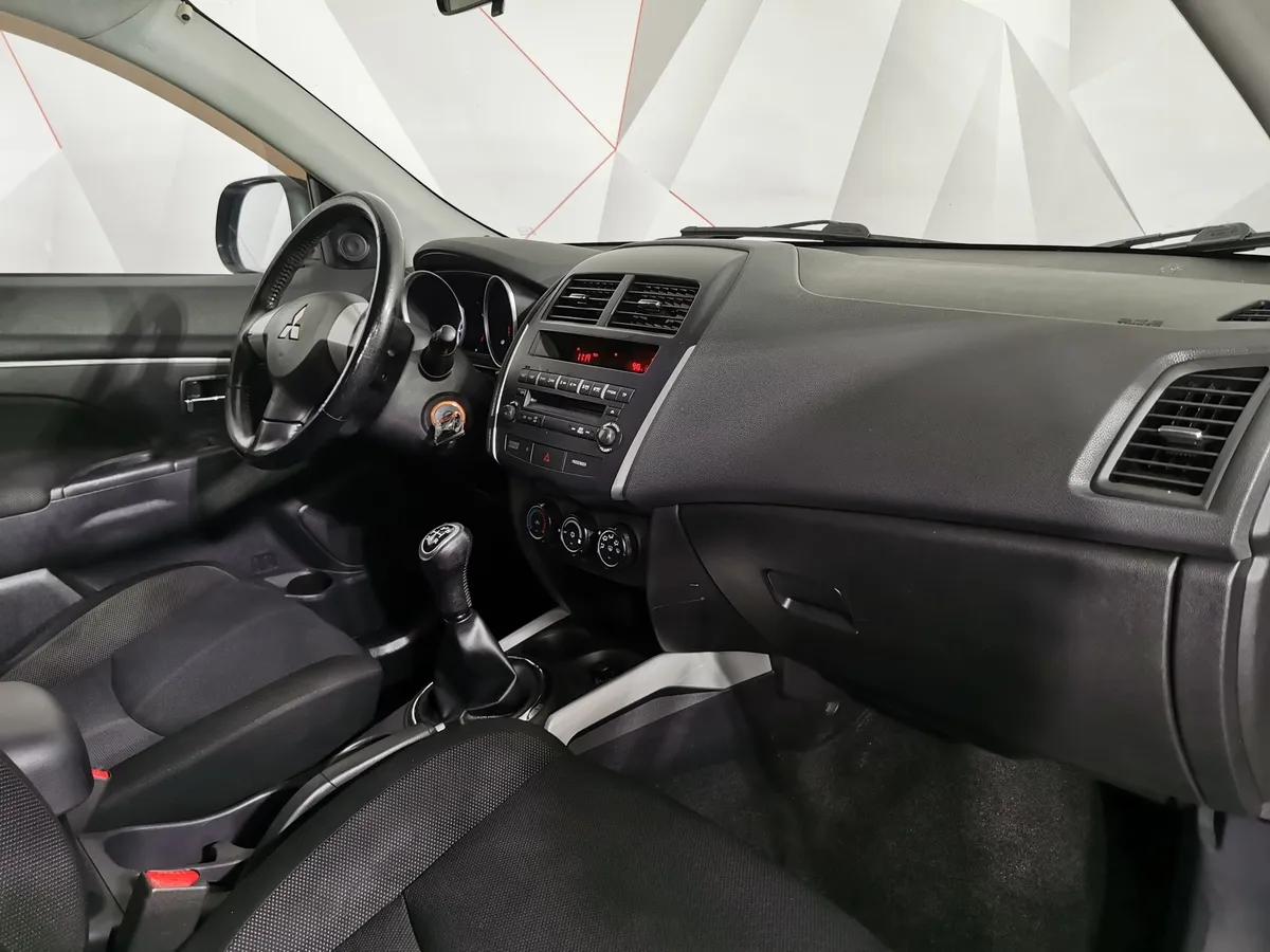 Mitsubishi ASX 1.6 MT 2WD (117 л.с.) Коричневый в АВИЛОН. Слайд №12