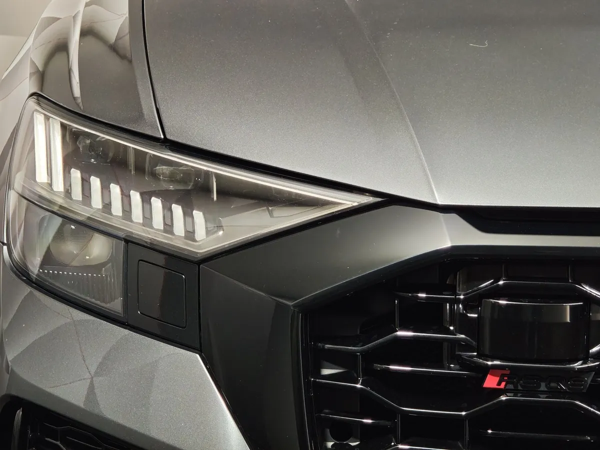 Audi RS Q8 4.0 TFSI tiptronic quattro (600 л.с.) Серебристый в АВИЛОН. Слайд №10