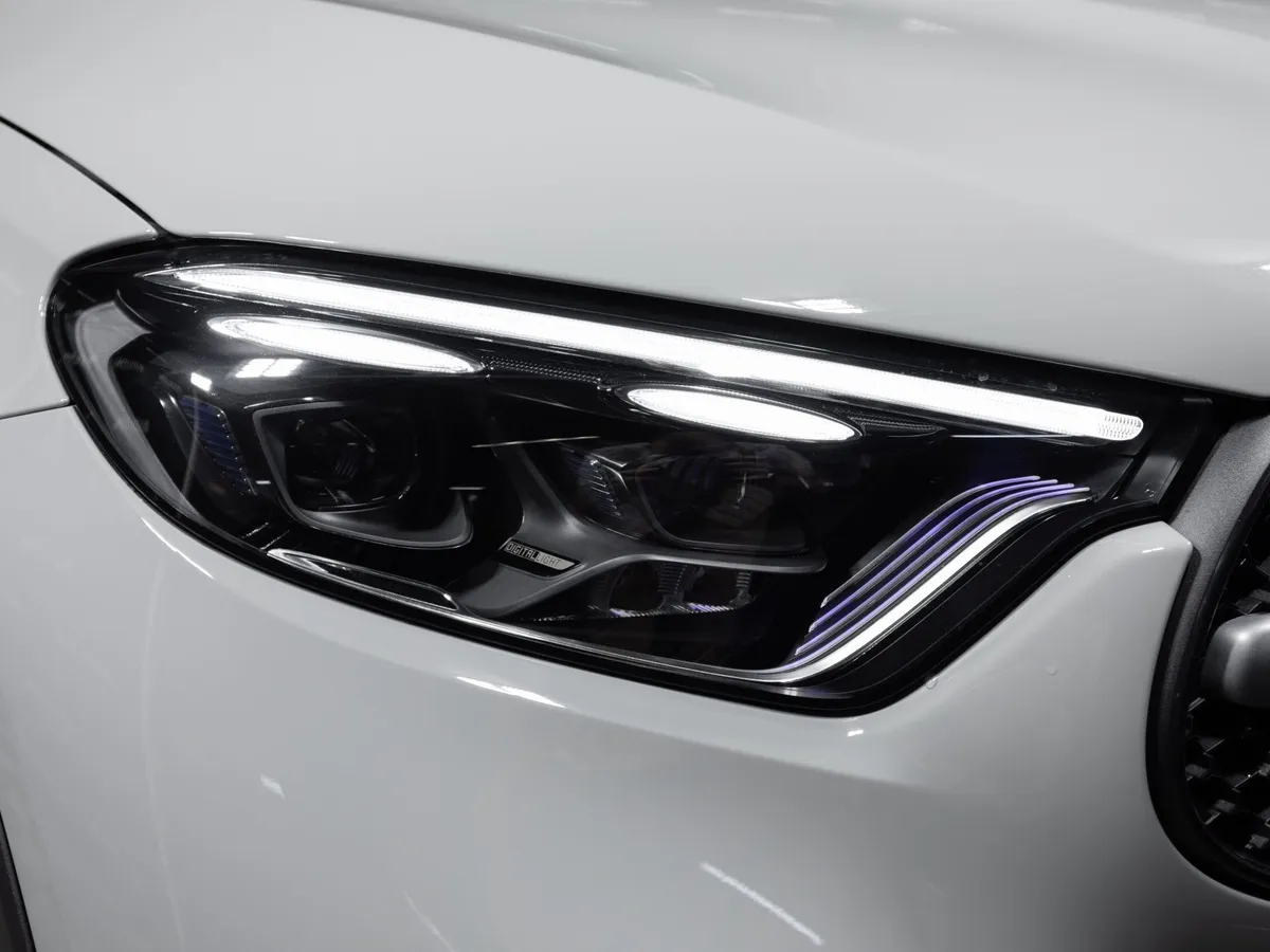 Mercedes-Benz GLC 300 4MATIC 9G-TRONIC (258 л.с.) Серый в АВИЛОН. Слайд №11