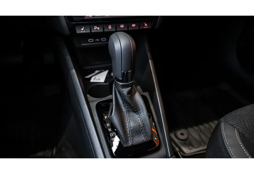 АВИЛОН - Dodge Journey 2.7 AT (185 л.с.) R/T Серебристый - slide 7