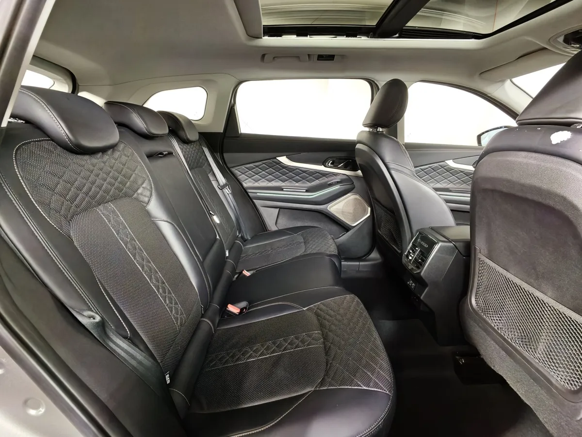EXEED TXL 1.6 TGDI DCT7 AWD (186 л.с.) Серый в АВИЛОН. Слайд №14