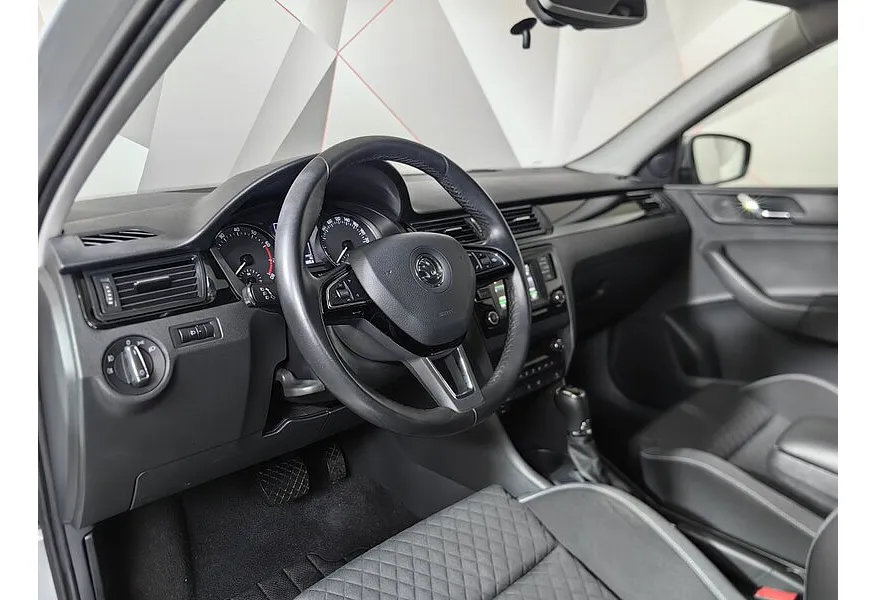 Skoda Rapid 1.4 TSI DSG (125 л.с.) Active Серебристый в АВИЛОН. Слайд №19