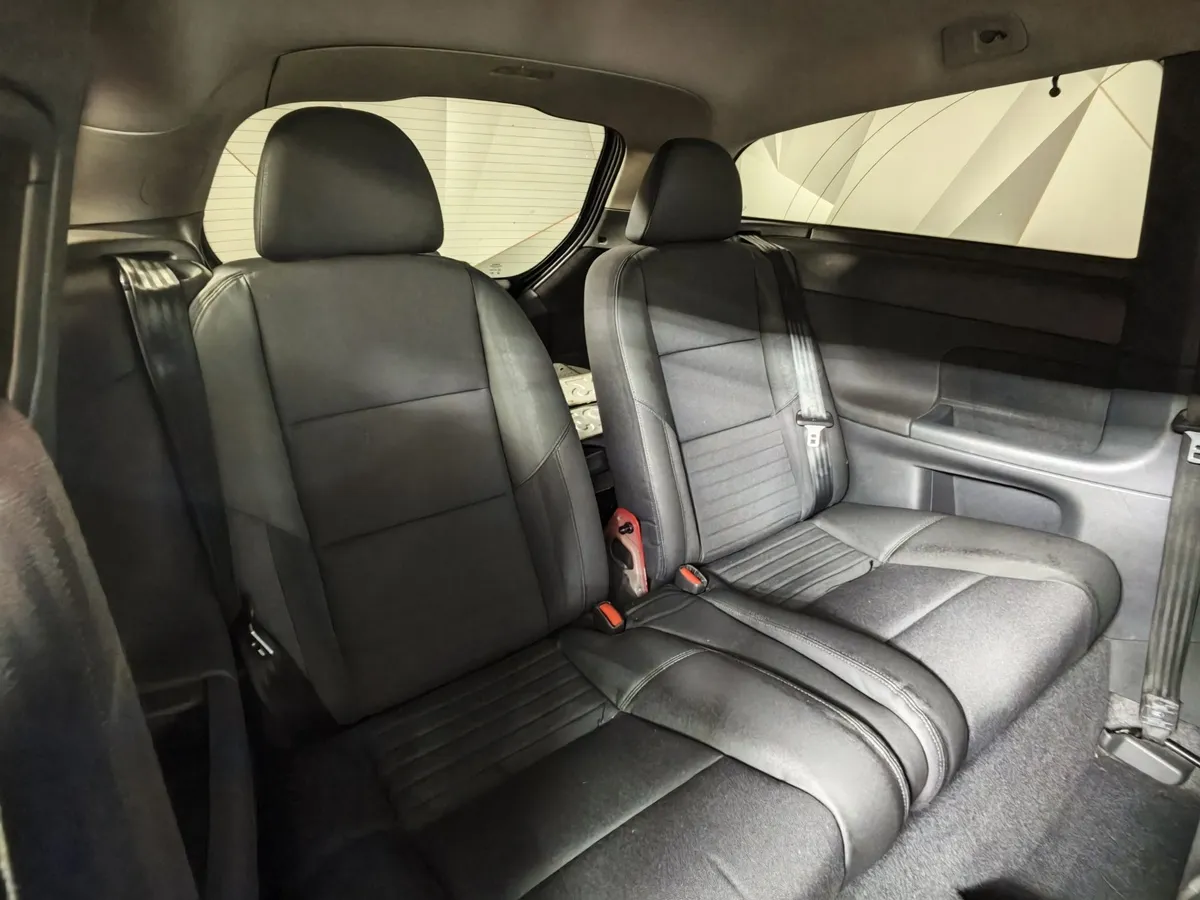 Volvo C30 1.6 MT (100 л.с.) Красный в АВИЛОН. Слайд №14