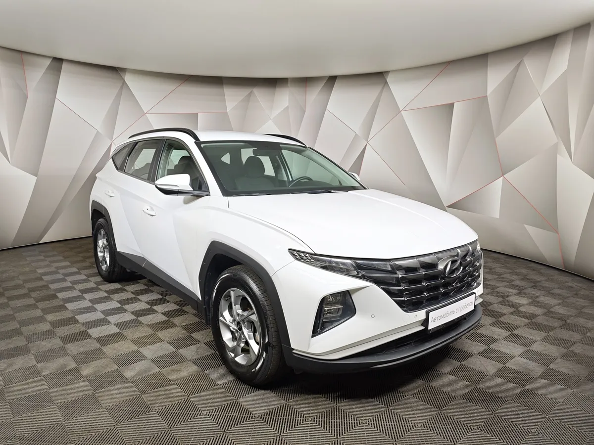 Hyundai Tucson D2.0 Smartstream 8AT 4WD (186 л.с.) Lifestyle Белый в АВИЛОН. Слайд №3