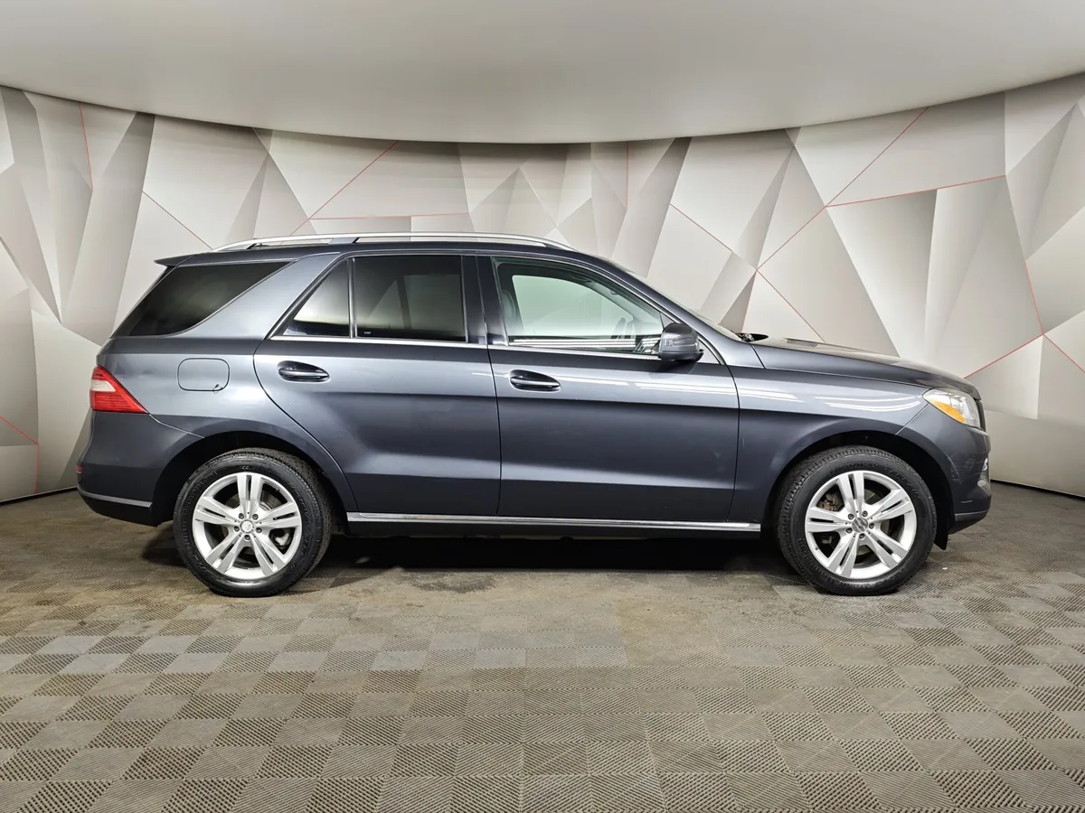 Mercedes-Benz M-Класс ML 350 BlueEfficiency 7G-Tronic Plus 4Matic (306 л.с.) Серый в АВИЛОН. Слайд №6