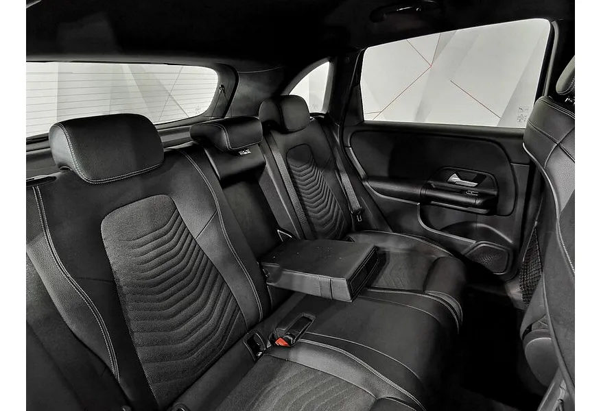 Mercedes-Benz B-Класс B 180 7G-DCT (136 л.с.) Style Синий в АВИЛОН. Слайд №16