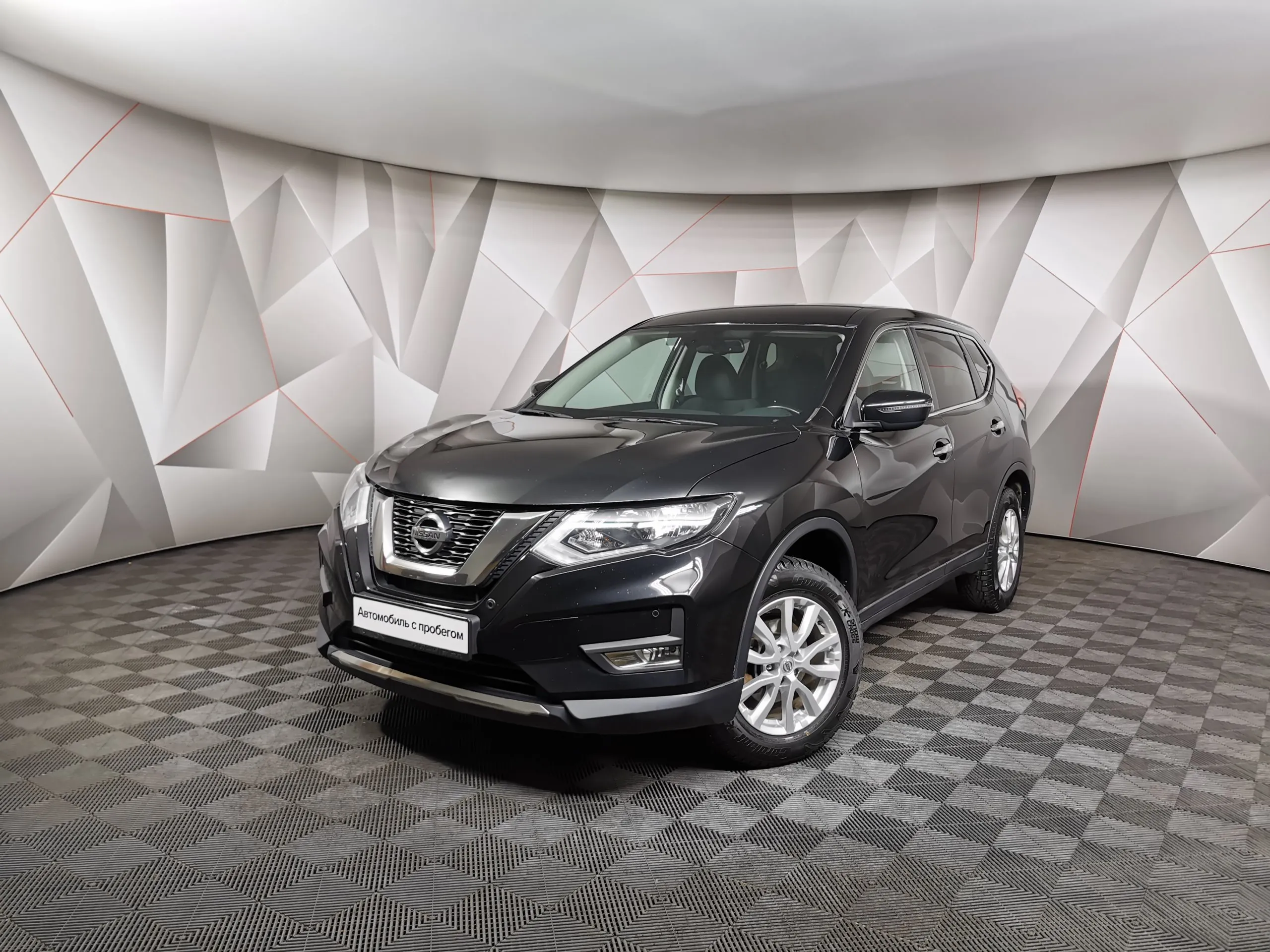 Nissan X-Trail 2.0 CVT AWD (144 л.с.) LE Top Черный в Москве № ТИ-UY40472.  Купить Nissan X-Trail III (T32) Вариатор Бензиновый с пробегом 65352 км.  Цена 2990000