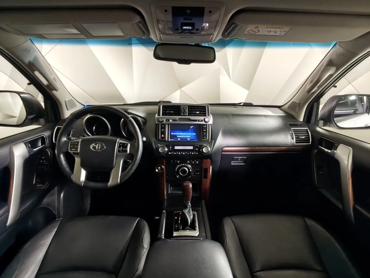 Toyota Land Cruiser Prado 4.0 AT 4WD (282 л.с.) Белый в АВИЛОН. Слайд №12