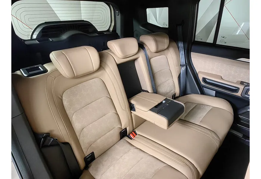 JETOUR T2 2.0T 7DCT AWD (245 л.с.) Престиж Коричневый в АВИЛОН. Слайд №17