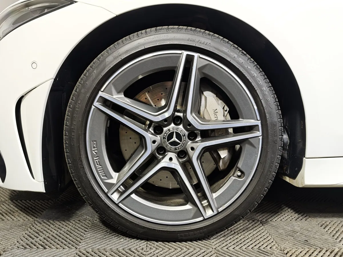 Mercedes-Benz CLS 300d 9G-TRONIC 4MATIC+ (265 л.с.) Белый в АВИЛОН. Слайд №9