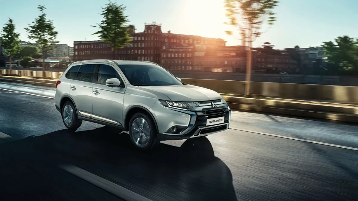 Купить Mitsubishi Outlander в Москве и Московской области у официального  дилера Авилон