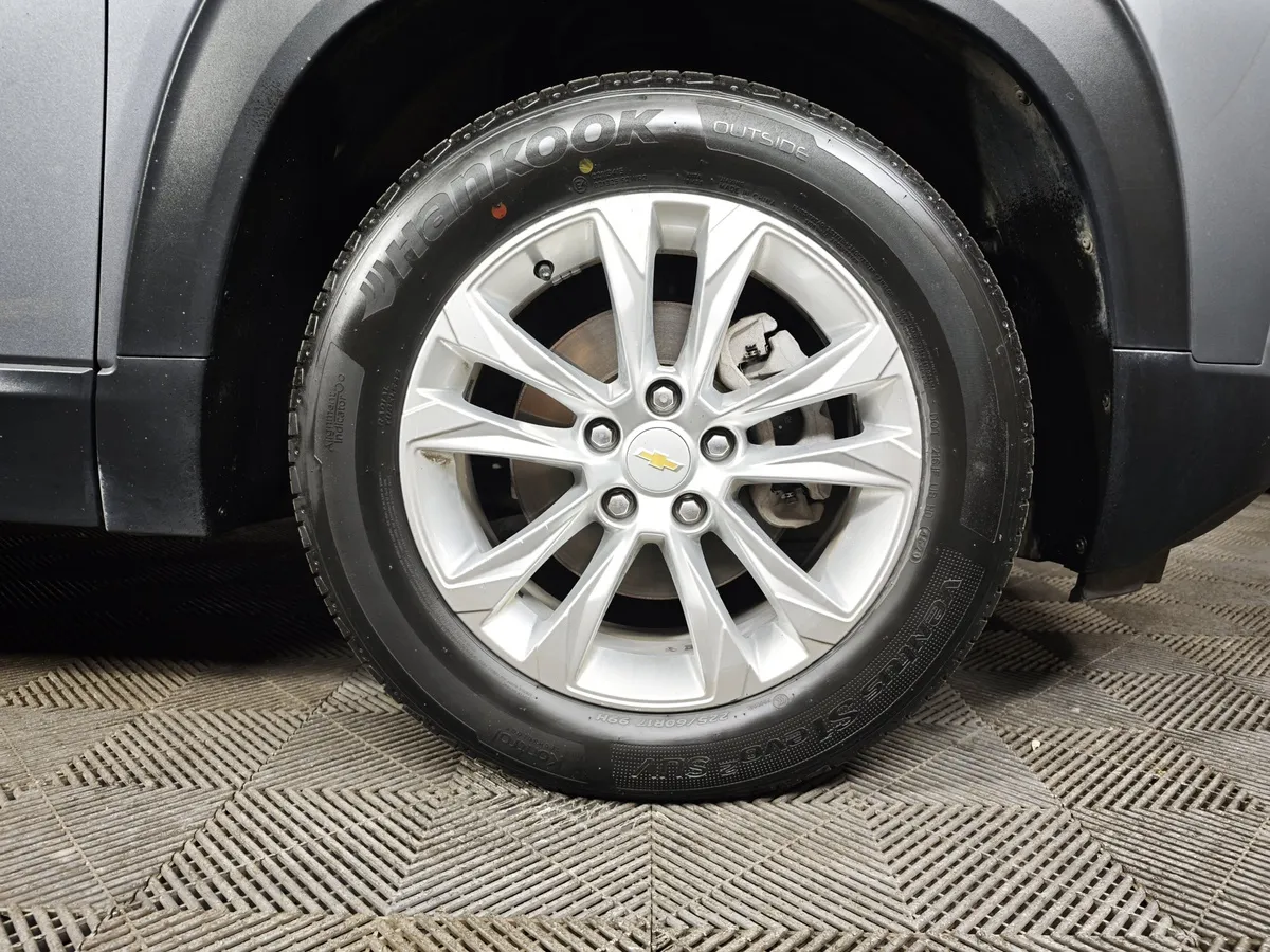 Chevrolet TrailBlazer 1.3 Turbo CVT 2WD (150 л.с.) LT Серый в АВИЛОН. Слайд №9