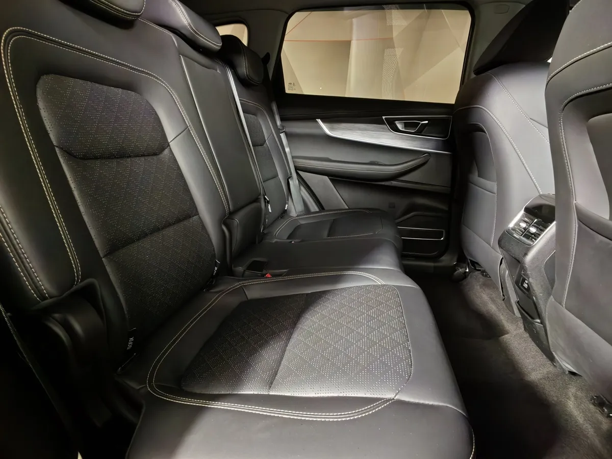 Chery Tiggo 8 1.5 AMT (147 л.с.) Prestige Синий в АВИЛОН. Слайд №15