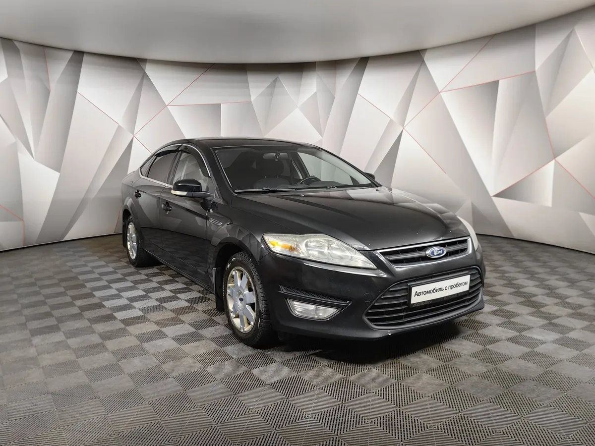 Ford Mondeo 2.0 MT (145 л.с.) Черный в АВИЛОН. Слайд №3