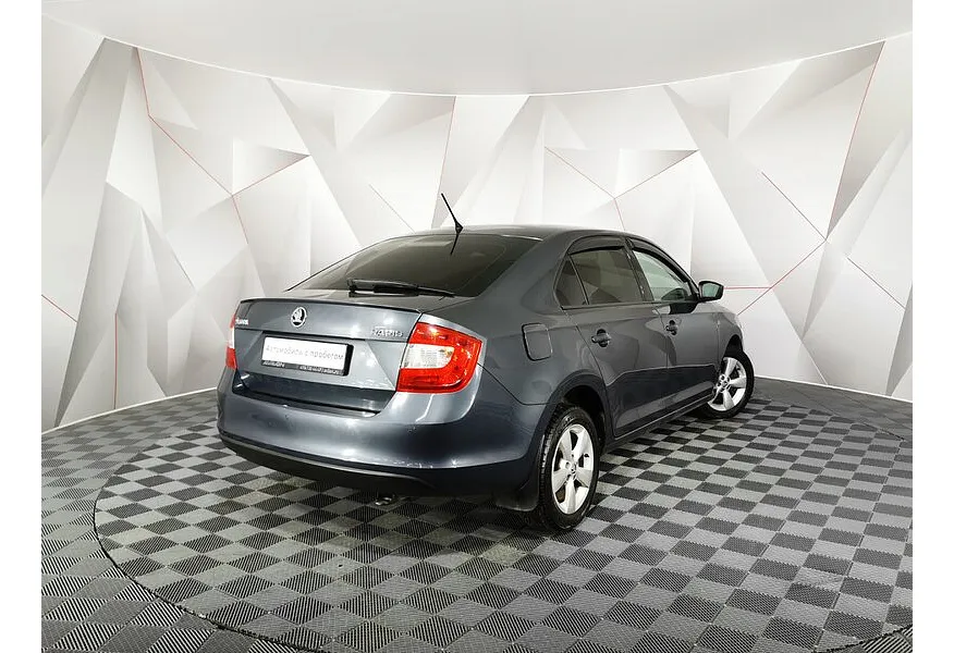 Skoda Rapid 1.4 TSI DSG (125 л.с.) Active Серый в АВИЛОН. Слайд №2