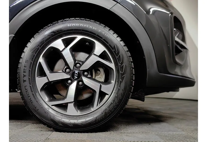 Kia Sportage 2.4 AT 4WD (184 л.с.) Prestige Черный в АВИЛОН. Слайд №9