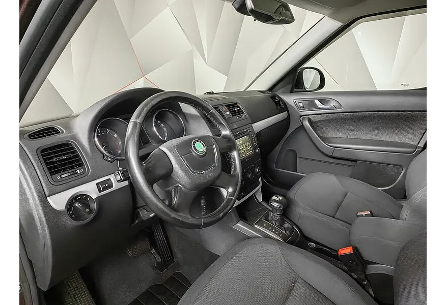 АВИЛОН - Skoda Yeti 1.2 TSI DSG (105 л.с.) Active Красный - slide 11