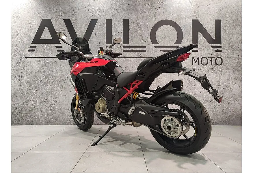 Ducati Multistrada V4 1158 см³ (170 л.с.) (170) 1158 Красный в АВИЛОН. Слайд №5