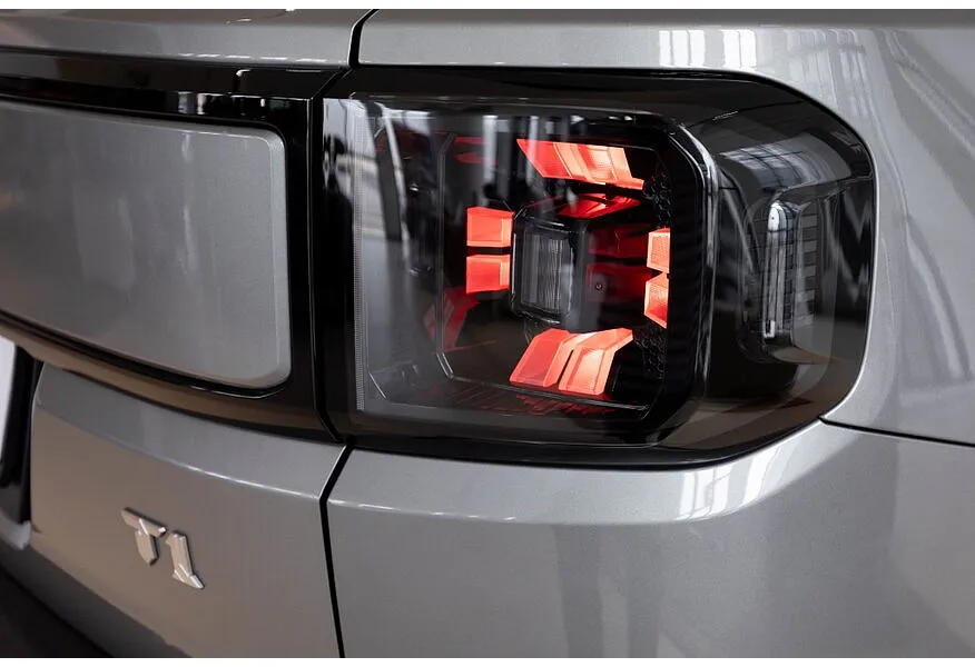 JETOUR T1 2.0T AT 4WD (245 л.с.) Luxury Серебристый в АВИЛОН. Слайд №14