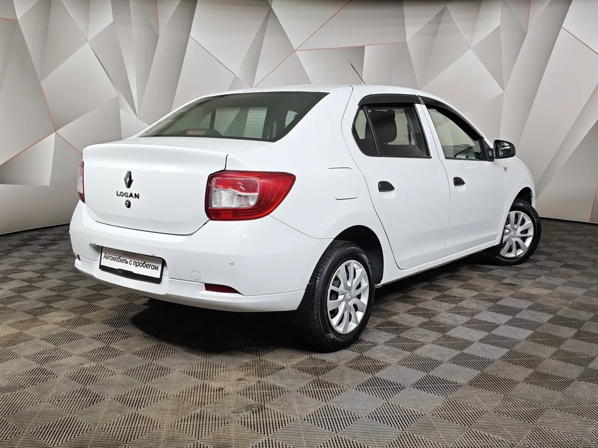 Renault Logan 1.6 MT (82 л.с.) Белый в АВИЛОН. Слайд №2