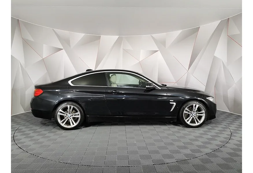 BMW 4 серия 428i xDrive AT (245 л.с.) Черный в АВИЛОН. Слайд №3
