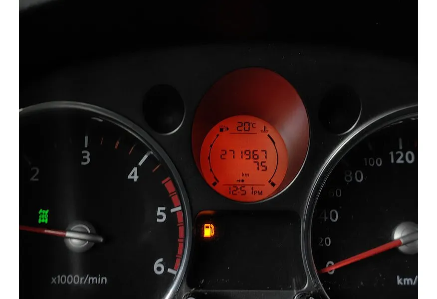 Nissan X-Trail 2.0 TD MT AWD (150 л.с.) Серебристый в АВИЛОН. Слайд №10