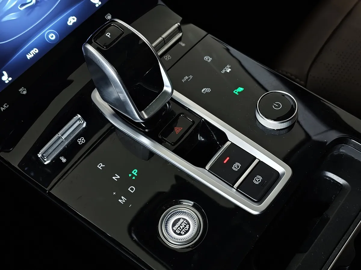 Chery Tiggo 8 Pro 1.6 TGDI DCT7 (186 л.с.) Prestige Dreamline Серый в АВИЛОН. Слайд №23
