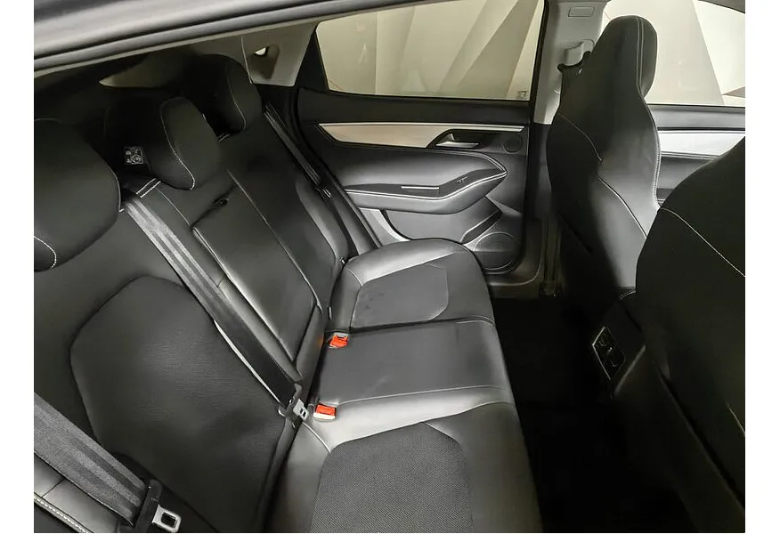 LIVE. Слайд №11