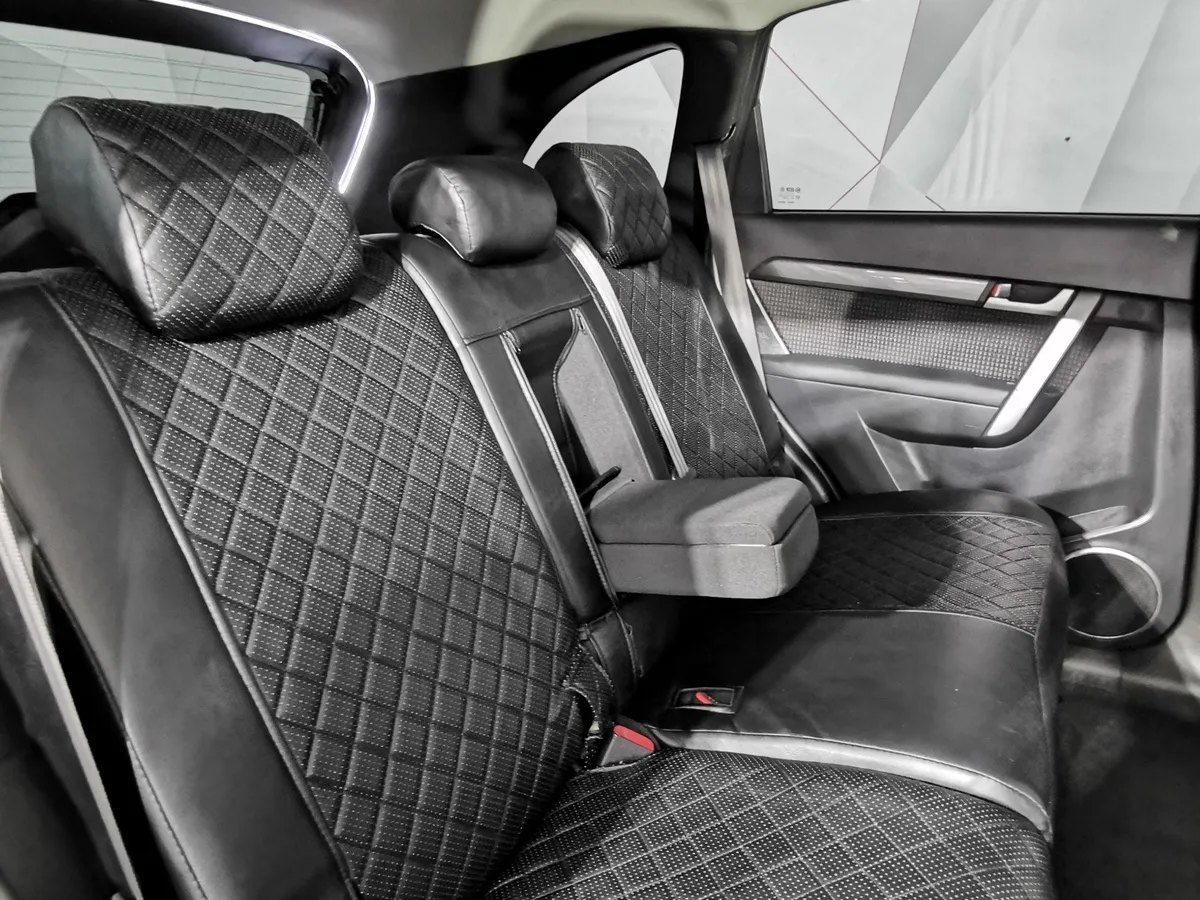 Chevrolet Captiva 3.2 AT 5 мест (230 л.с.) Черный в АВИЛОН. Слайд №17
