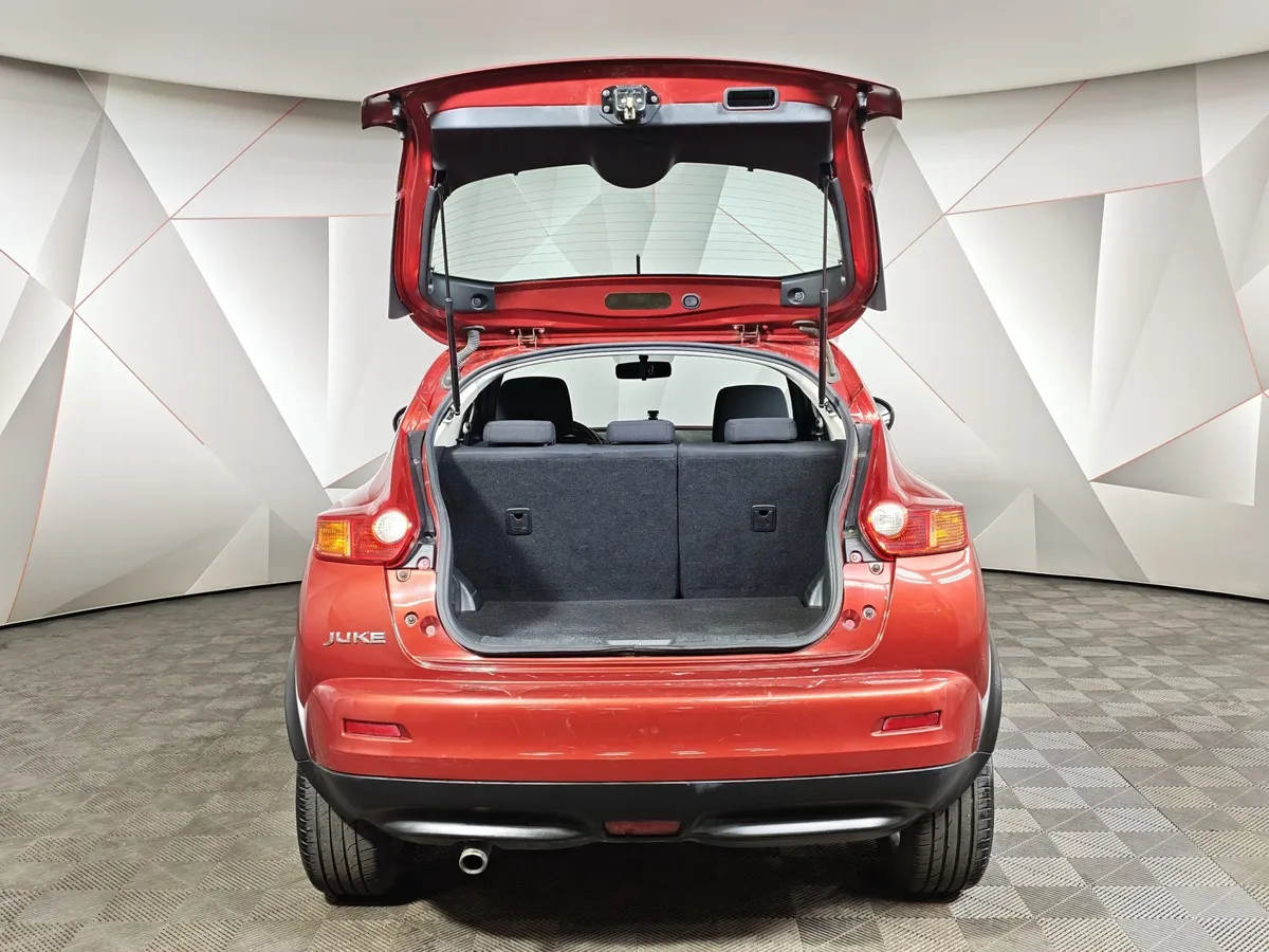 Nissan Juke 1.6 CVT (117 л.с.) Красный в АВИЛОН. Слайд №11