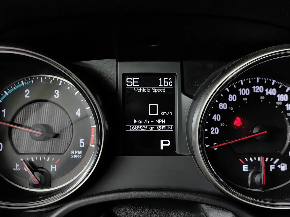 Jeep Grand Cherokee 3.0 TD AT (241 л.с.) Белый в АВИЛОН. Слайд №18