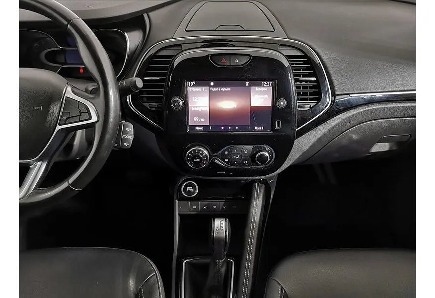 Renault Kaptur 1.3 CVT FWD (150 л.с.) Edition One Черный в АВИЛОН. Слайд №14