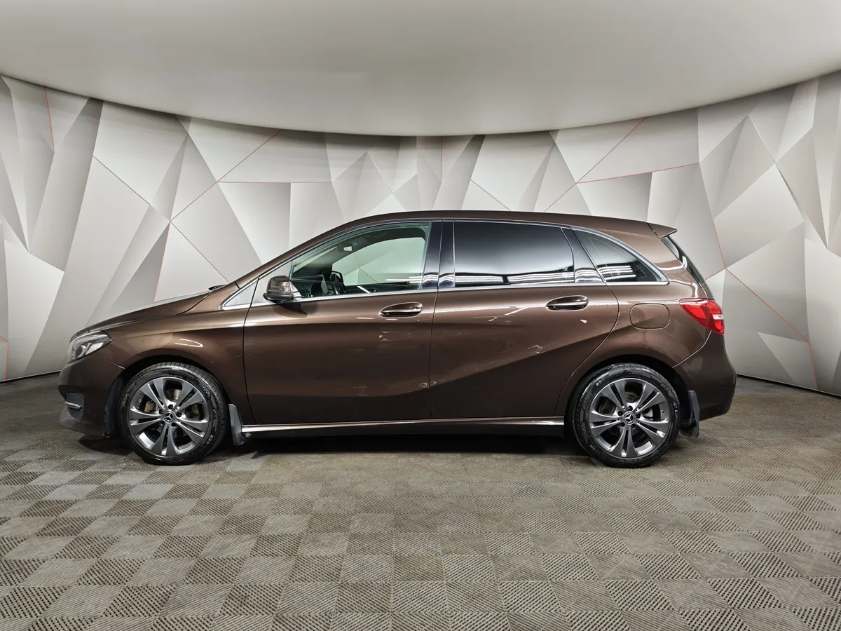 Mercedes-Benz B-Класс B 180 MT (122 л.с.) Коричневый в АВИЛОН. Слайд №5