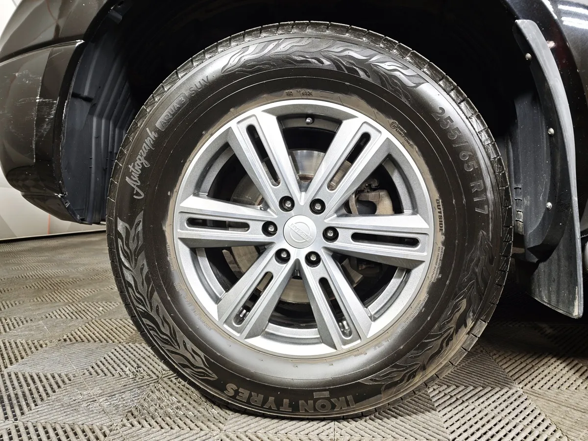 Nissan Pathfinder 4.0 AT (269 л.с.) Черный в АВИЛОН. Слайд №9