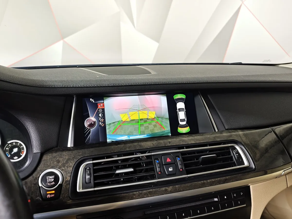 BMW 7 серия 740i AT (320 л.с.) Синий в АВИЛОН. Слайд №17