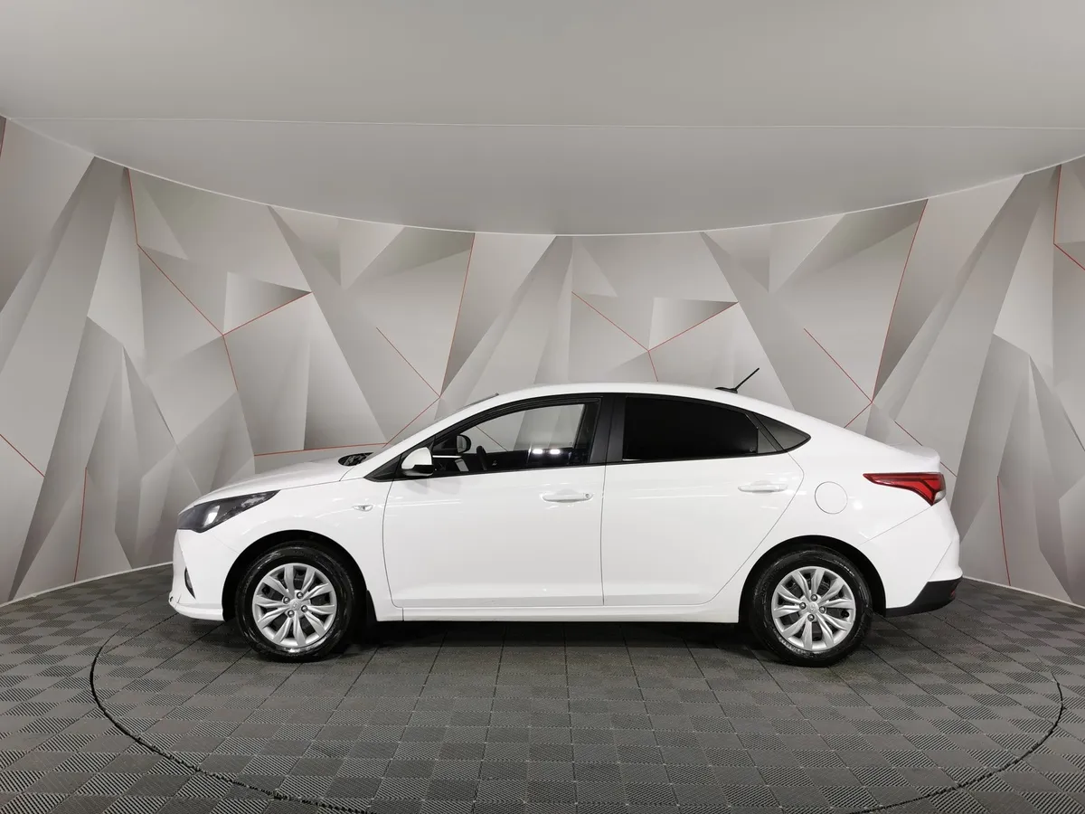 Hyundai Solaris 1.6 AT (123 л.с.) Active Белый в АВИЛОН. Слайд №5