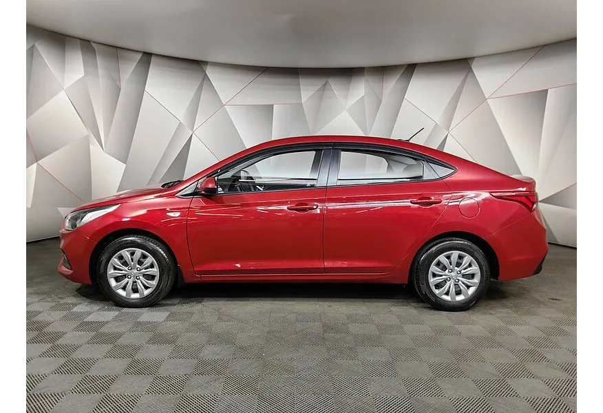 Hyundai Solaris 1.6 AT (123 л.с.) Active Plus Красный в АВИЛОН. Слайд №3