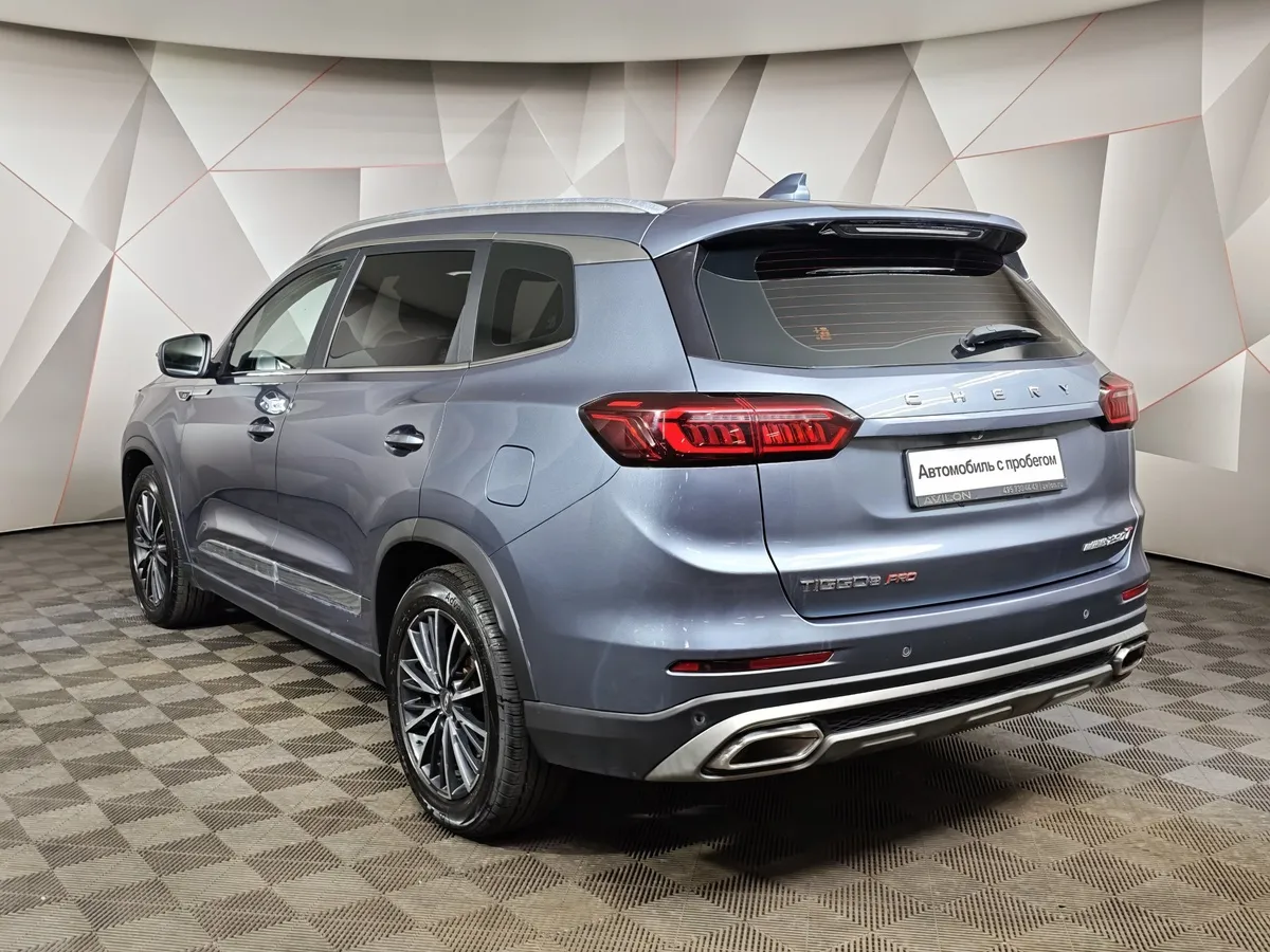Chery Tiggo 8 Pro 1.6 TGDI DCT7 (186 л.с.) Prestige Dreamline Серый в АВИЛОН. Слайд №4