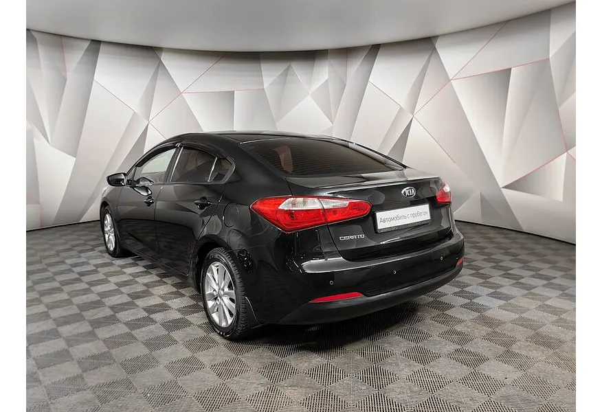 Kia Cerato 1.6 AT (130 л.с.) Черный в АВИЛОН. Слайд №4