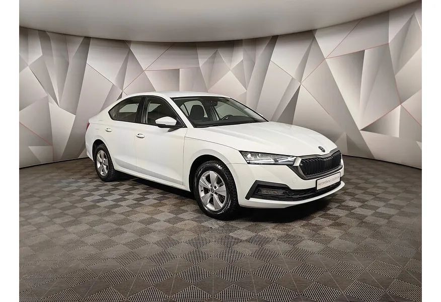 Skoda Octavia 1.4 AT FWD (150 л.с.) Белый в АВИЛОН. Слайд №3