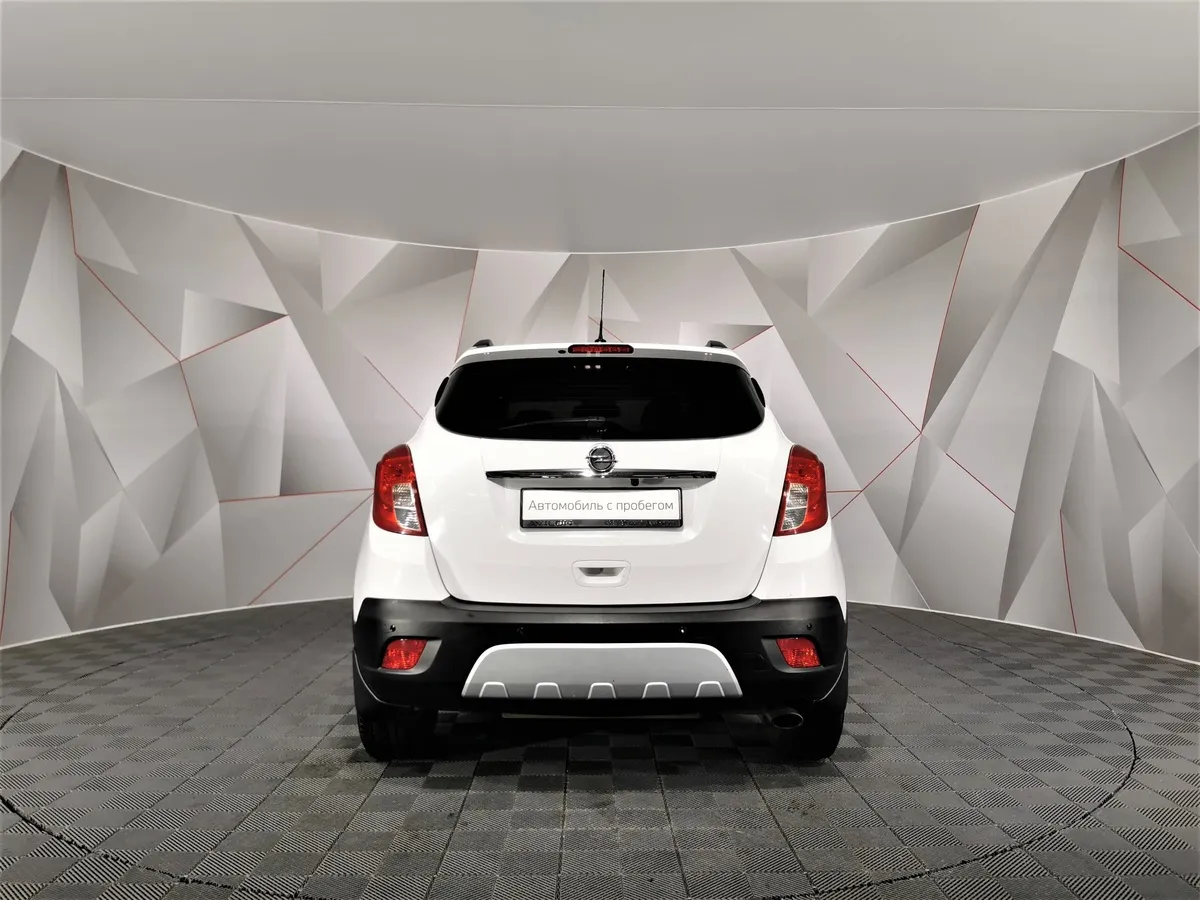 Opel Mokka 1.8 MT (140 л.с.) Белый в АВИЛОН. Слайд №8