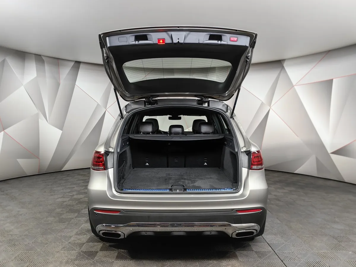 Mercedes-Benz GLC 220 d 9G-TRONIC 4MATIC (194 л.с.) Premium Серебристый в АВИЛОН. Слайд №9