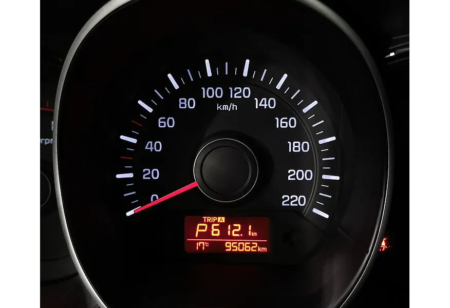 Kia Rio 1.4 AT (107 л.с.) Серебристый в АВИЛОН. Слайд №16